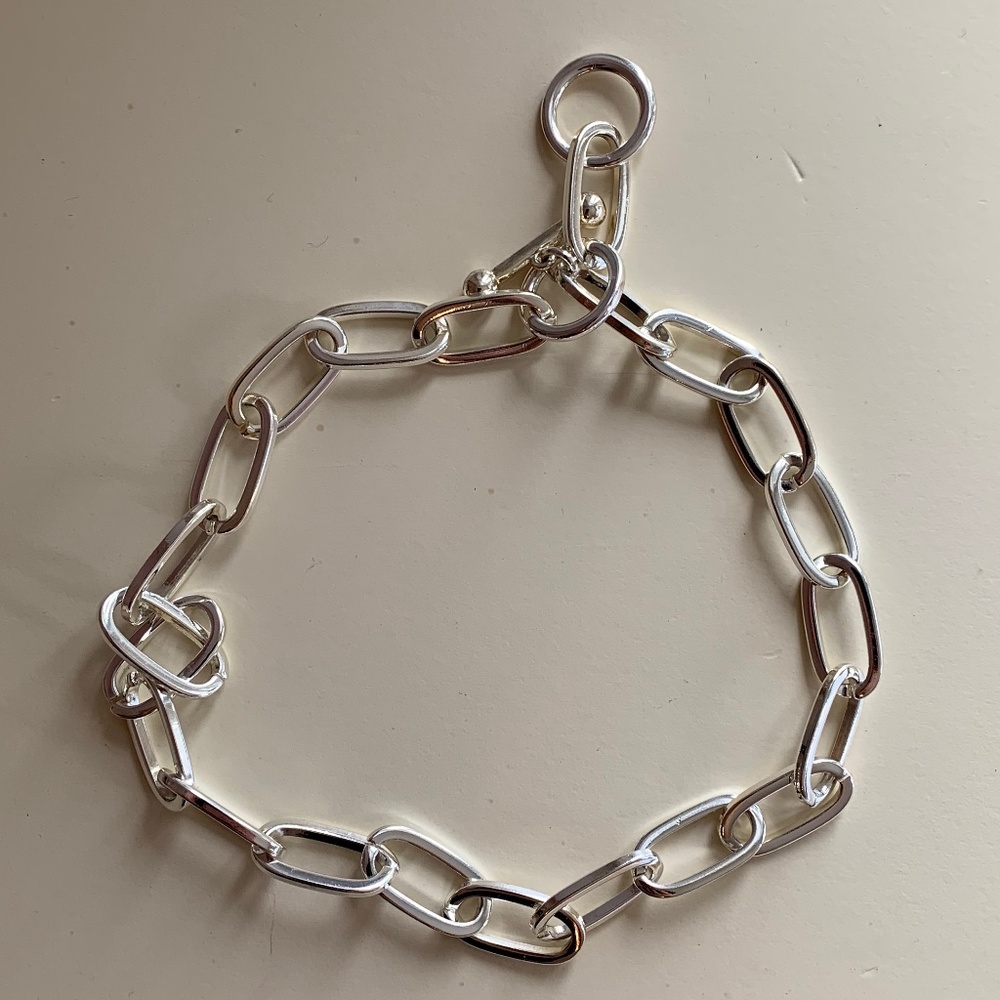 NWOT NECKLACE